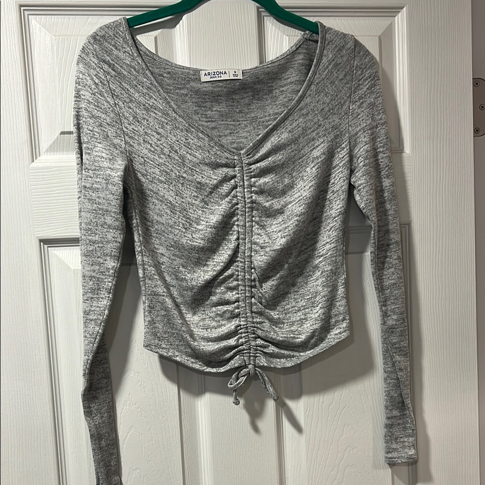 Arizona Jean Company Women's Gray Ruched Top